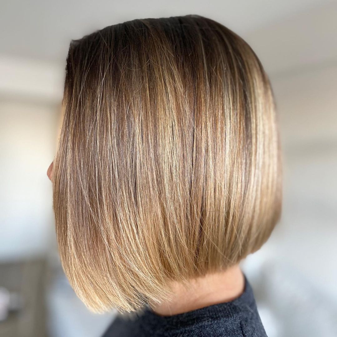 50 варіантів стрижок каре під кутом для 2025 року: як змінити образ без радикальних змін