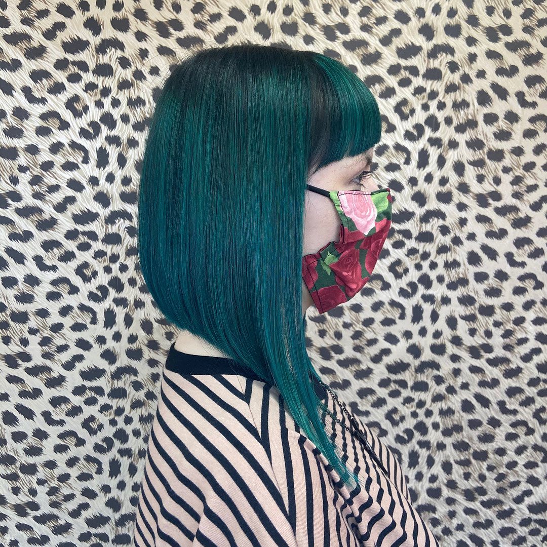 50 варіантів стрижок каре під кутом для 2025 року: як змінити образ без радикальних змін