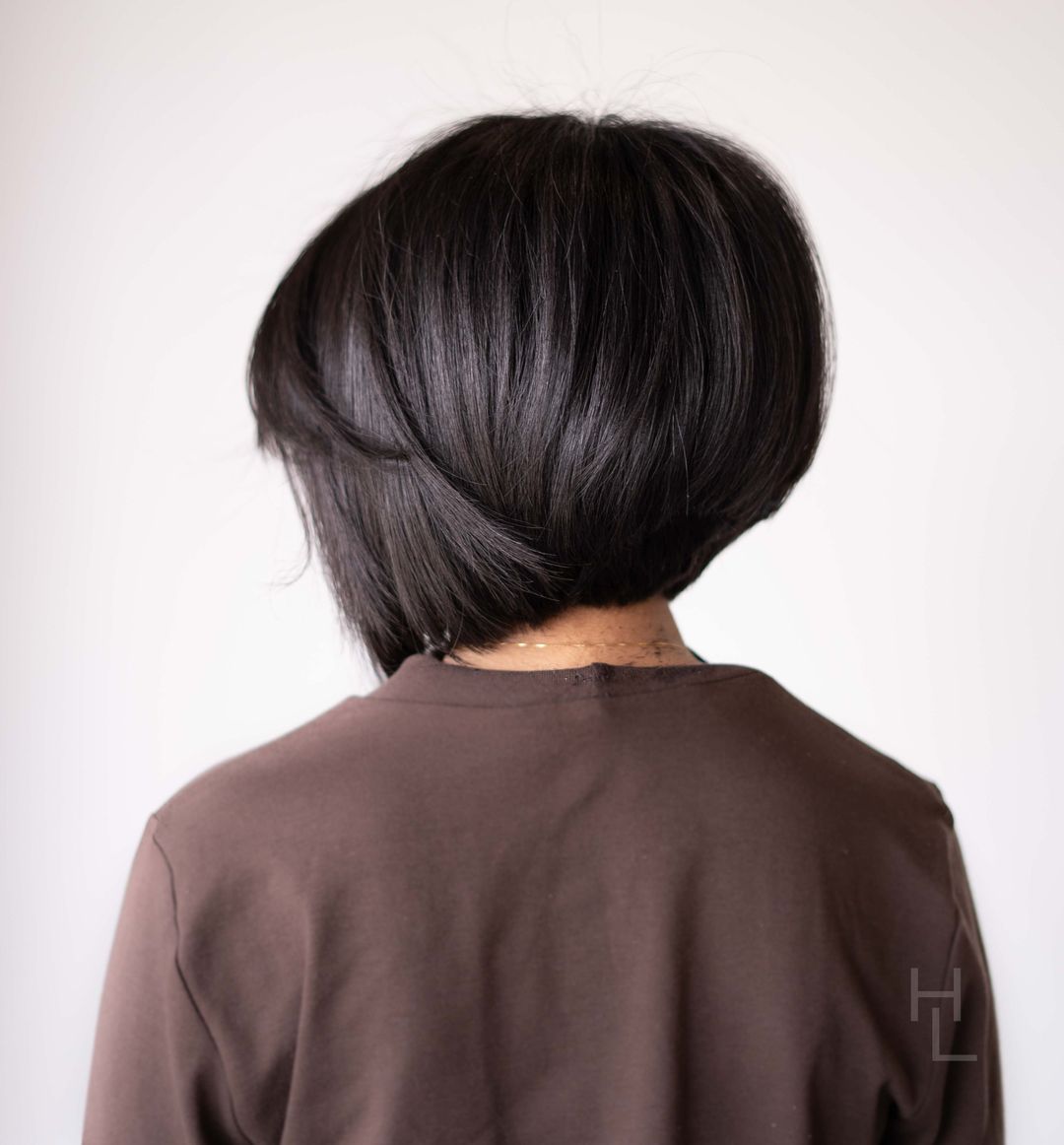 50 варіантів стрижок каре під кутом для 2025 року: як змінити образ без радикальних змін