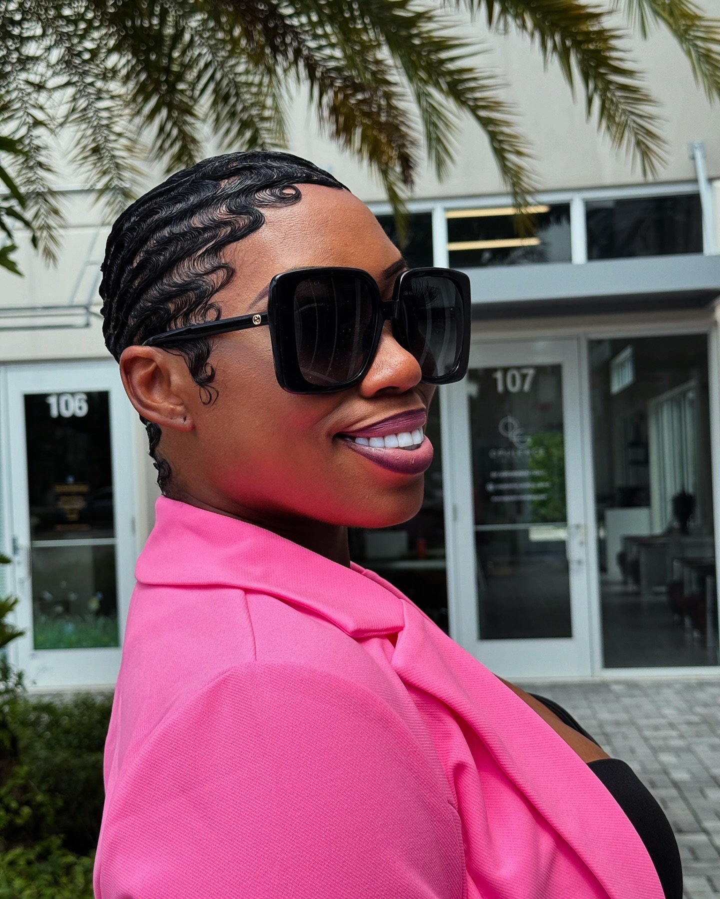 52 простые прически «пальчиковые волны», которые подчеркнут вашу естественную красоту в 2025 году