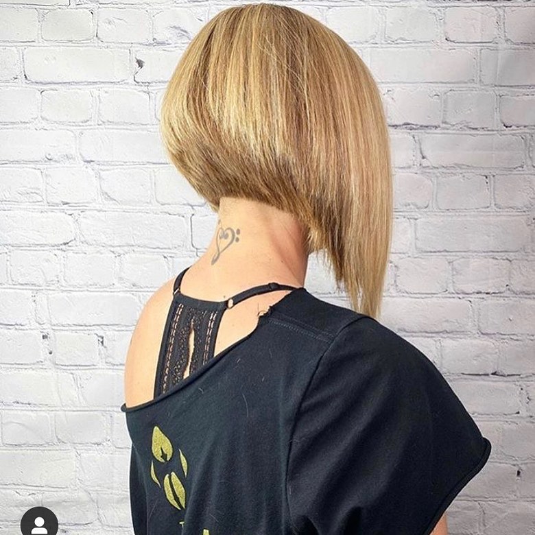 50 варіантів стрижок каре під кутом для 2025 року: як змінити образ без радикальних змін