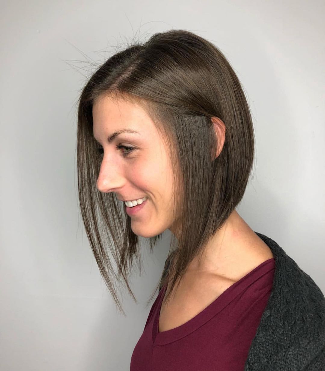 50 варіантів стрижок каре під кутом для 2025 року: як змінити образ без радикальних змін