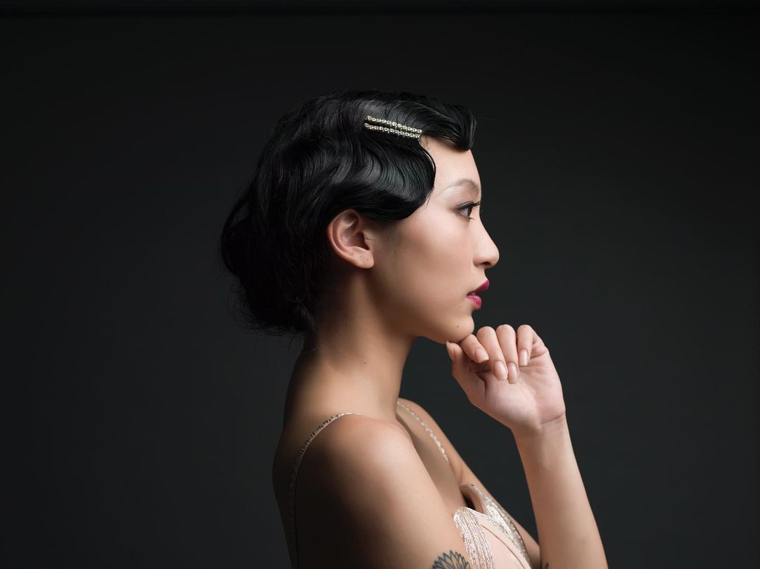 52 простые прически «пальчиковые волны», которые подчеркнут вашу естественную красоту в 2025 году